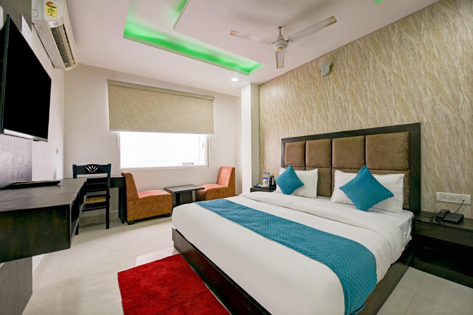 The Glory Suites Near Igi Airport Neu-Delhi Exterior foto